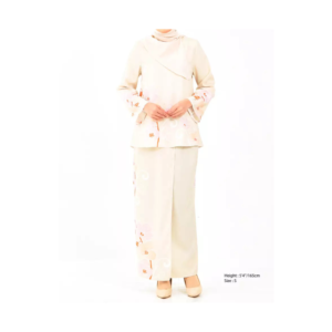 11.png Beige Blossom Kurung - Elegance Redefined