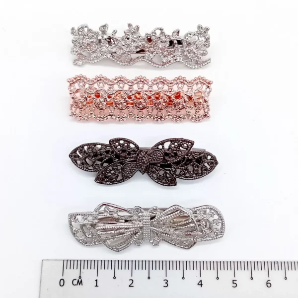 2ada97310b1acb7e65b506a9459310e4-1.webp Mixed Shoulder Brooch - Set of 2